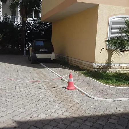 5 Apartment Golem (Tirana)